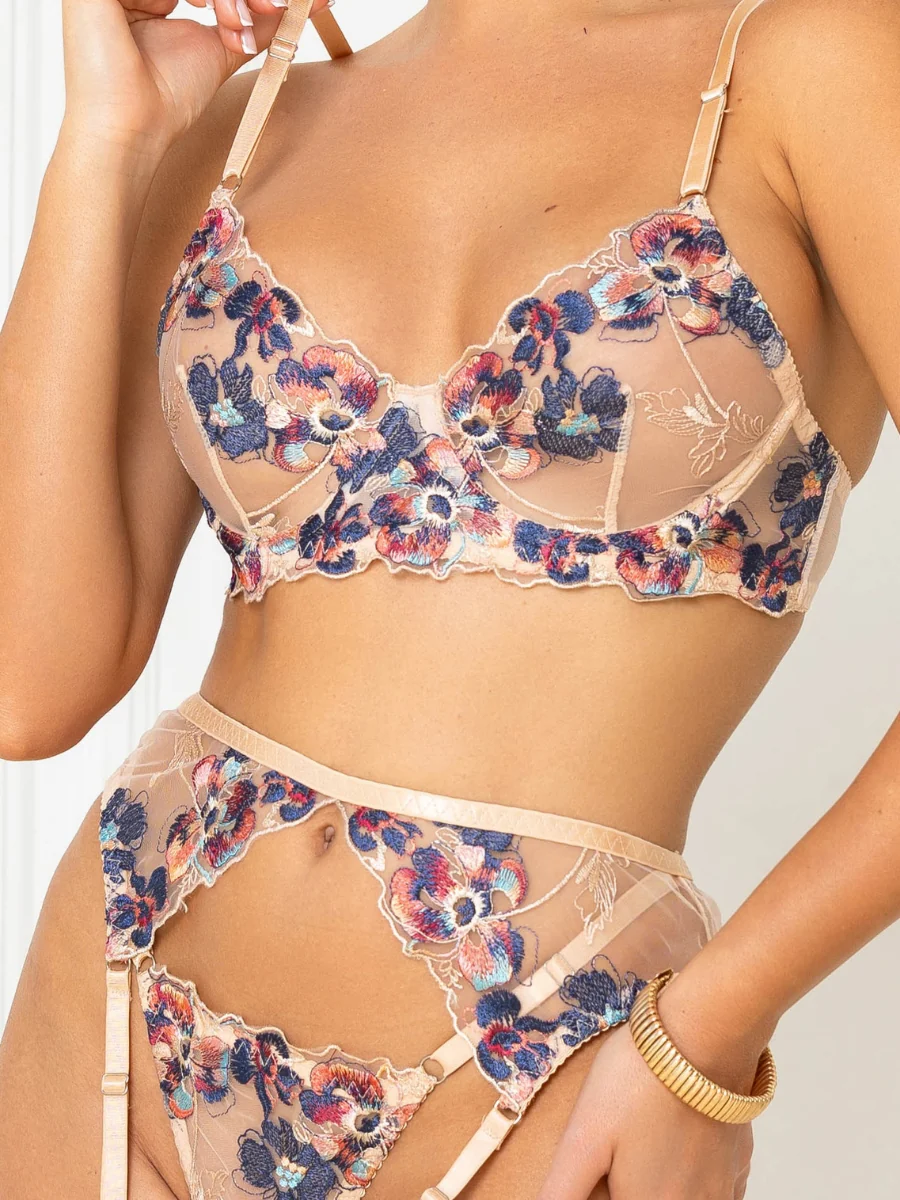 Ruby Lingerie Set - Image 5